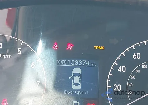 2011 Hyundai Genesis 3.8 from USA, damaged, VIN KMHGC4DE5BU132990